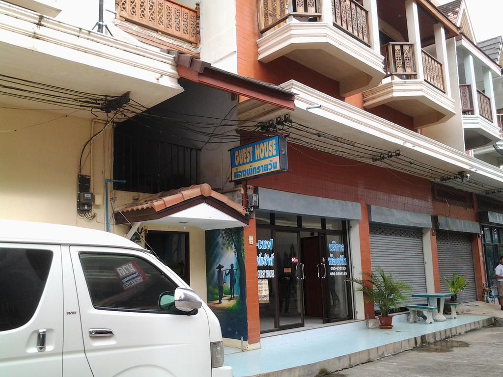 J-Safe Guesthouse Σουκοτάι Εξωτερικό φωτογραφία