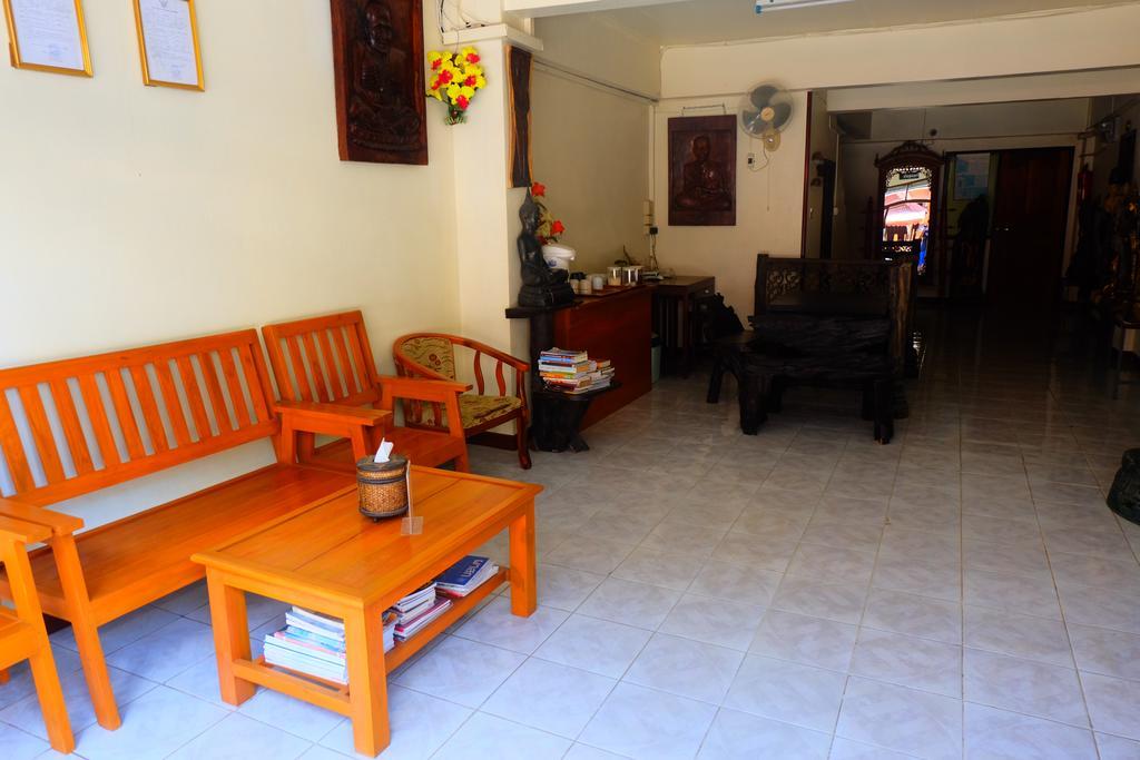 J-Safe Guesthouse Σουκοτάι Εξωτερικό φωτογραφία