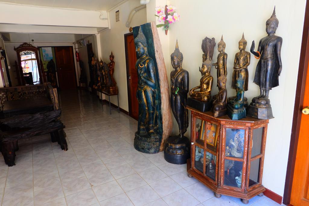 J-Safe Guesthouse Σουκοτάι Εξωτερικό φωτογραφία